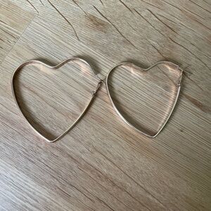 Faux Gold Heart Shaped Earrings‎